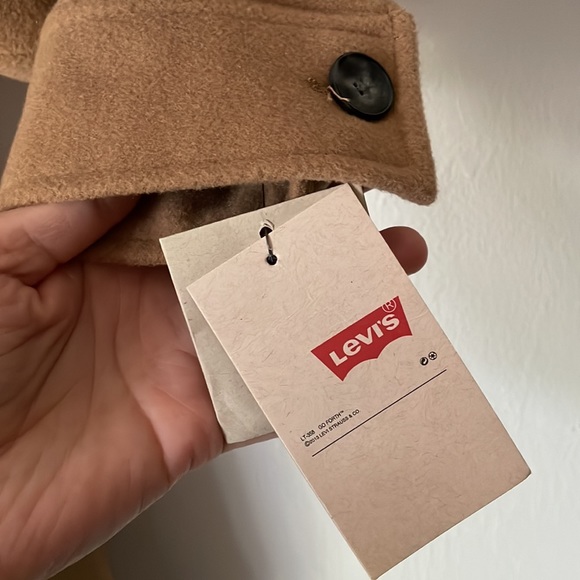 NWT Levi’s Fringe Shirt Jacket - Picture 4 of 9